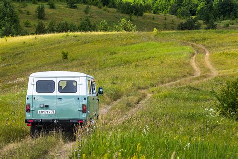 【画像ギャラリー】存在自体が「奇跡」の生きた「化石」！ レトロすぎる「新車」5＋1選 Auto Messe Web（オートメッセウェブ