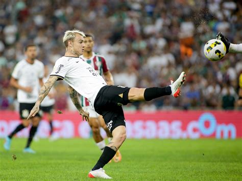 Fluminense X Corinthians Onde Assistir Desfalques Escala Es E