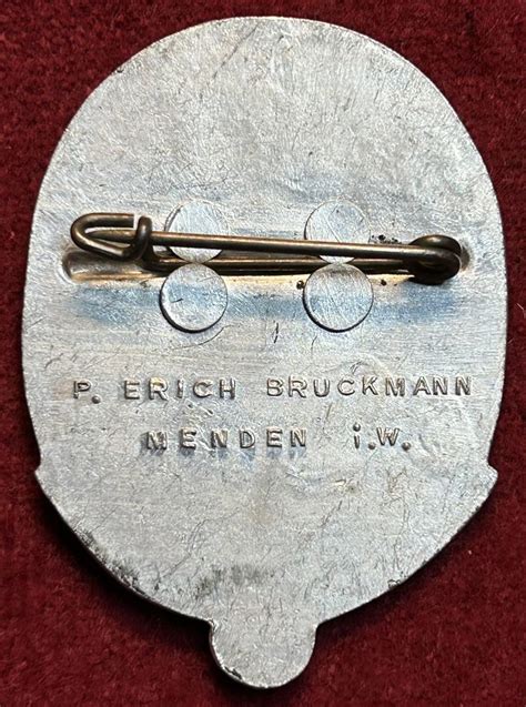 Marna Militaria 3rd Reich DAF Tag Der Arbeit 1935 Abzeichen