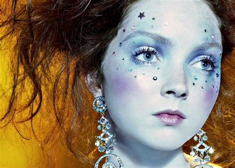 1080p Free Download Lily Cole Model Golden Yellow Woman Make Up