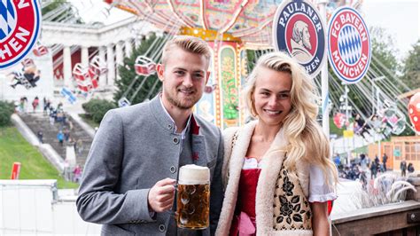 Hei Er Geht Es Nicht Freundin Von Bayern Star Matthijs De Ligt