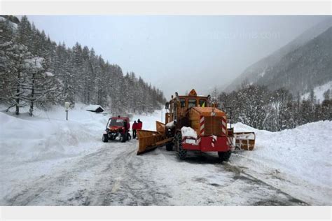 Hautes Alpes Queyras Les Routes De Ristolas Et Du Roux Rouvertes