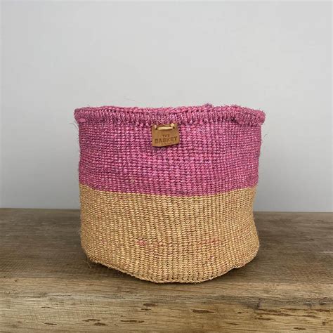 Keti Pink Weaved Straw Basket D20cm X H15cm Indoor Plant Pot Cover The Boma Garden Centre