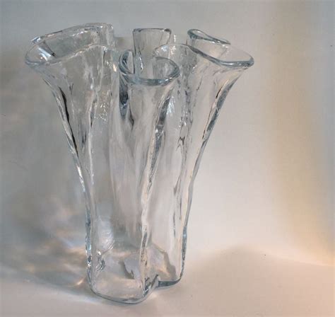 Crate And Barrel Folded Eva Glass Vase Large Ruffled Fluted Rim 8 25” Finland Cratebarrel