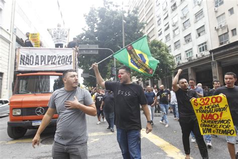 Motoristas De Aplicativo Realizam Protesto Contra Projeto De Lei Que