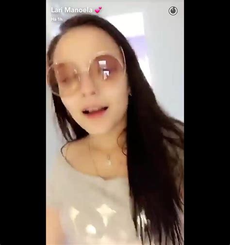 Vídeo Larissa Manoela se despede de viagem a Orlando Olha o tanto de