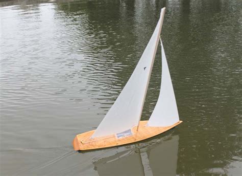 rc sailboat model sailboat