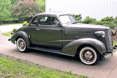 A 1938 Chevy Business Coupe That Nails The Resto-Rod Look - Hot Rod Network