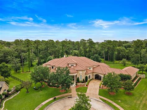 Luxury Homes for Sale in Friendswood TX | Friendswood Luxury Homes