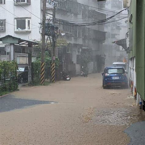 午後大雷雨 新北五股、二重疏洪道多處積淹水 新北市 自由時報電子報