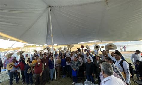 Entrega de Crías de Peces en la Comunidad de Dañu Beneficiando a