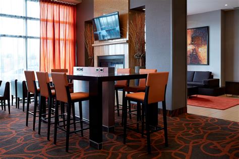 Hotels near Montreal Airport Trudeau | Residence Inn Montreal Airport