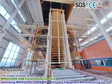 Plywood Manufacturing Heat Hydraulic Hot Press Machine With Long Term Stable Operation Plywood