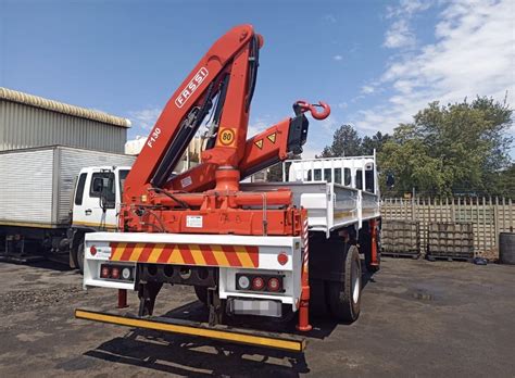 Truck Body With Mounted Cranes