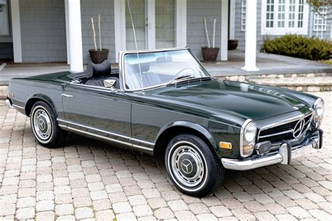 1969 Mercedes Benz 280sl 4 Speed For Sale On Bat Auctions Sold For