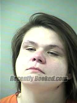 Recent Booking Mugshot For LINDSEY ALLISON WOOD In Okaloosa County