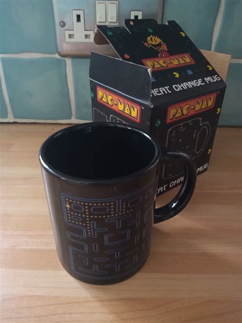 Pac Man Heat Change Mug By Paladone EBay