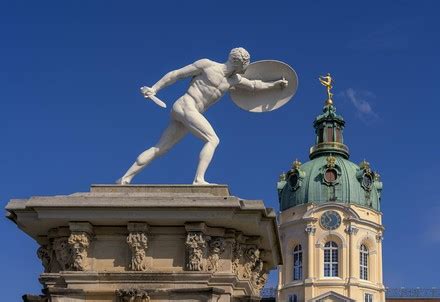 Statue Naked Warriors Front Main Entrance Editorial Stock Photo Stock Image Shutterstock