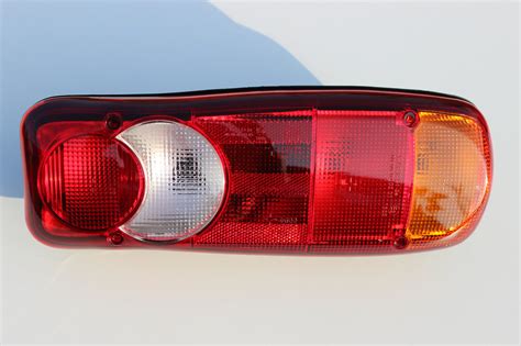 Opel Movano Renault Master Skrzynia Tyln Lampa Ty Car Za Z Z