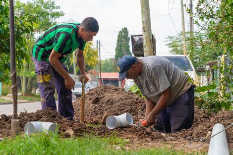 Campana Noticias Avanzan Obras De Cloacas En Cuatro Barrios