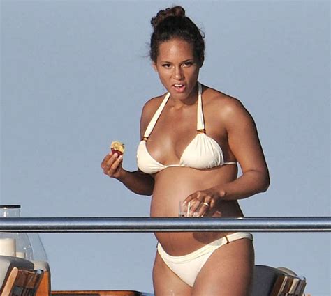 Alicia Keys Bikini Photos The Blemish Hot Sex Picture