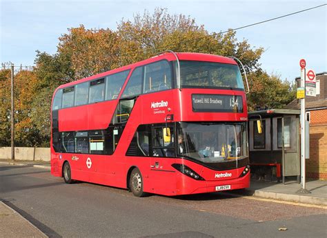 Metroline Route In Muswell Hill Bde Bowroaduk Flickr