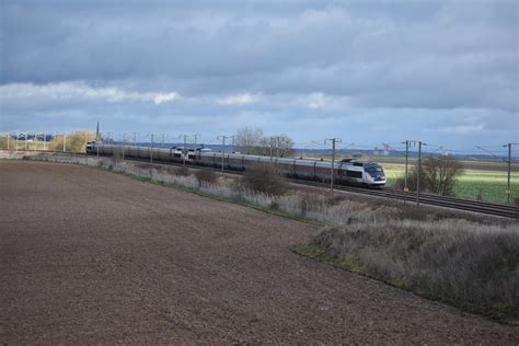 TGV Réseau Carmillon en UM JONATHAN GUIHO Flickr