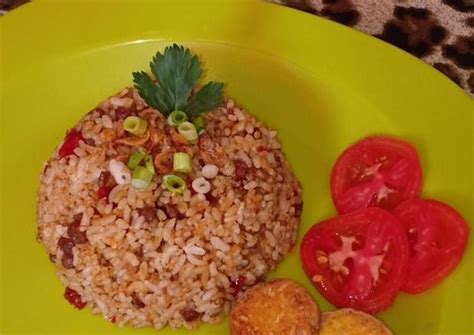 Hanya Butuh Waktu Menit Berikut Cara Membuat Nasi Goreng Kornet