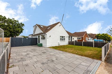 Grange Avenue Wickford Essex Ss12 3 Bed Semi Detached House For Sale