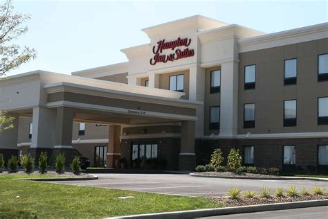 Hampton Inn & Suites New Castle - UPDATED 2021 Prices, Reviews & Photos ...