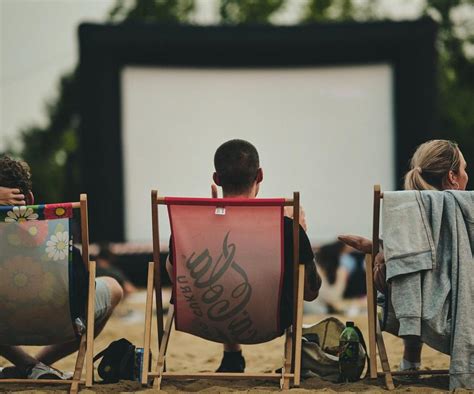 Uwaga amatorzy seansów pod chmurką Powraca Tarnowskie Kino Plenerowe