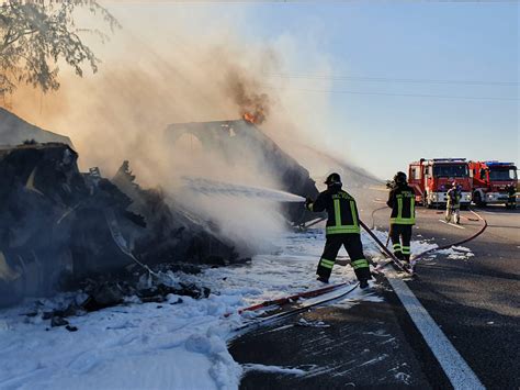 A Incendio A Imola Camion A Fuoco E Schianto Traffico In Tilt