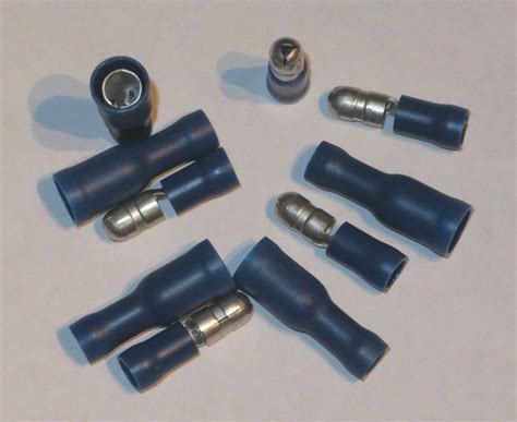 Rundstecker Rundsteckhülsen Set isoliert M5 in blau 1 5 2 5mm² 100