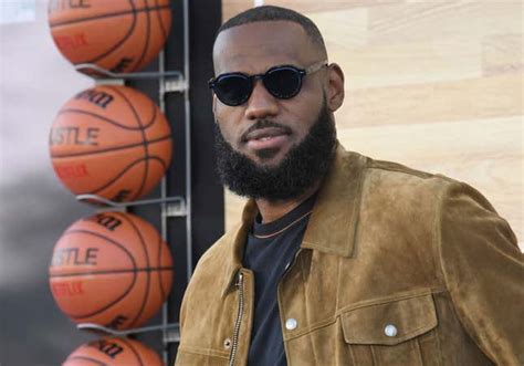 Lebron James Is The First Active Nba Player To Become A Billionaire