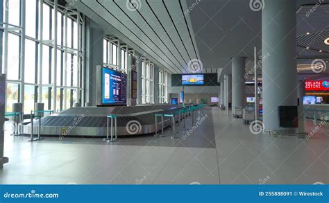 International Airport Arrivals Baggage Claim Area Stock Video Video