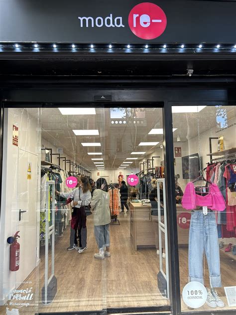 La Fundación Formació i Treball abre la décima tienda Moda re en