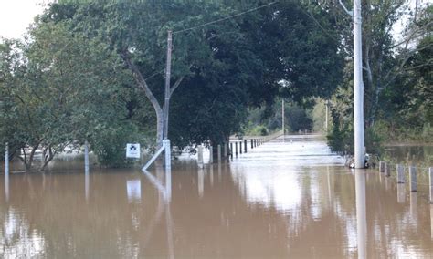 Nível do Rio dos Sinos começou a baixar na manhã desta segunda feira