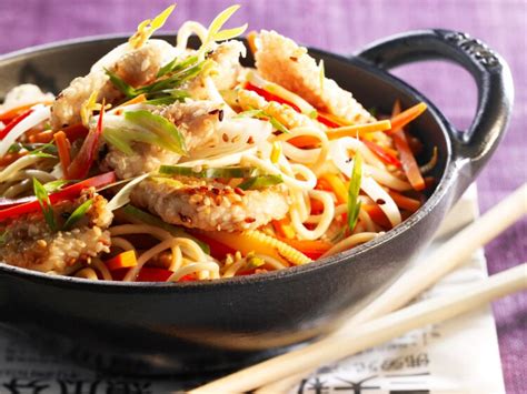 Wok De Poulet Aux L Gumes Facile D Couvrez Les Recettes De Cuisine