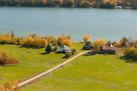 default | Cottage on the White Lake