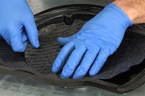 Laminating Prepreg Carbon Fibre Moulds Video Tutorial Easy Composites