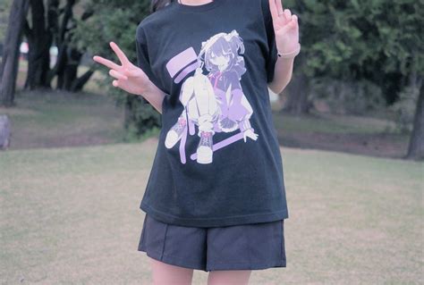 覚夜かぐや📷💚ーωー On Twitter Rt Mutoushio Tシャツ実際に着てみました 白と黒でイメージ変わる