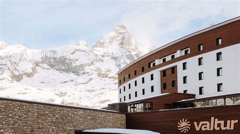 Valtur Cervinia Cristallo Ski Resort | Luxury Ski Hotel Cervinia ...