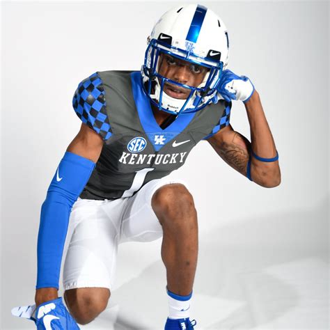 LOOK: Kentucky commitments and recruits enjoy themselves in Lexington