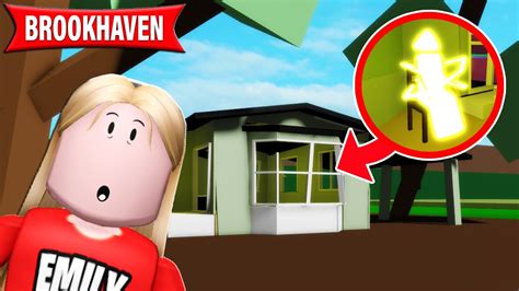 Finden EMILY LAMI Alle NEUEN SECRETS In BROOKHAVEN Roblox