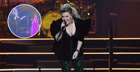 Kelly Clarkson's Kids Steal the Show at Las Vegas Residency Date