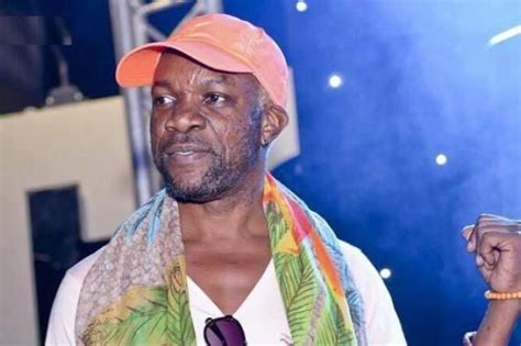 Manda Chante rend homme à Papa Wemba Il était un exemple par son