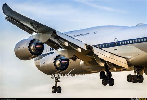 D ABYT Lufthansa Boeing 747 8 At Frankfurt Photo ID 573254