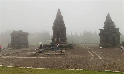 Wisata Kawah Sikidang Dieng Wonosobo