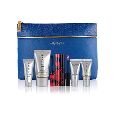 This Elizabeth Arden Makeup and Skincare Set Is $1 on Amazon | PEOPLE.com