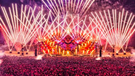 Watch Defqon1s Mind Blowing Closing Ritual For Their 2018 Festival